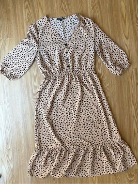 Women's Beige Polka Dot V-Neck Midi Dress Size small